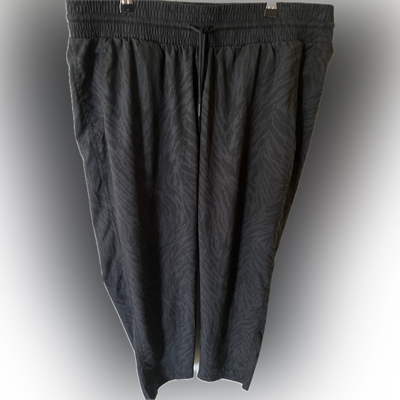 Gap Runaround High Waisted Runaround Pants in XL - Picture 1 of 6